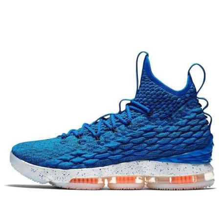 Nike LeBron 15 - Pour Basketball Moderne Complet